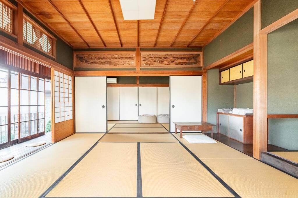 日々の宿: 宇野駅から車で5分 直島へ 最大7名様 古民家貸切 一棟貸し Tamana Εξωτερικό φωτογραφία